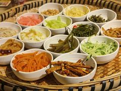 -包整·丝娃娃(一览甲秀楼风景店)