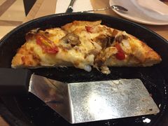 -必胜客(新中纬店)