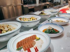-腾阁自助餐厅(朝林广场店)