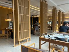 -鱼鲜饭香·招牌汽锅剁椒鱼头王