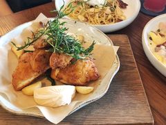 -ROAST coffee & eatery