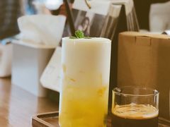 凤梨美式-转山咖啡(松柏社区店)