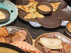 -山川小町·极番烧肉(新地假日广场店)