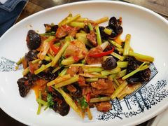 -伊兰麒兰馨园·川菜·清真馆(339电视塔店)