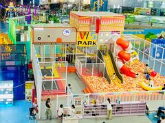 -弘阳·未来世界(弘阳广场店)