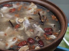 -威邵鸡煲(西华路总店)