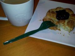 -星巴克(广州淘金路店)