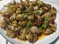 -嗨辣小聚·盘锦河蟹·海鲜烧烤龙虾(盘锦十年好店)
