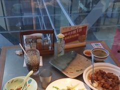 -潮界(LU·ONE凯德晶萃广场店)