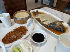 -梅利汴京烤鸭•开封豫菜地标店(东大街店)