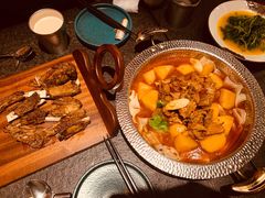 沙湾原始大盘鸡-丝路金桃·新疆菜(徐汇店)