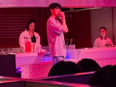 -海底捞火锅(杭州庆春路夜宵主题店)