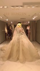 点击看大图 -GRACE KELLY婚纱与礼服(北京店)