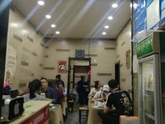 -建辉湖南土菜馆(南大街店)