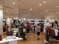 店内环境-优衣库(广州番禺万达广场店)