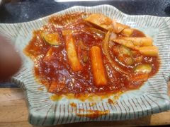 -臻牛烤肉