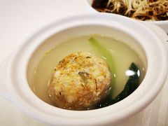 蟹粉狮子头-怡园饭店-餐厅(四望亭店)