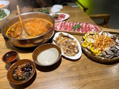 -黔诚多彩火锅(甲秀楼店)