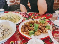 -闯关东东北农家菜(崂山石老人店)
