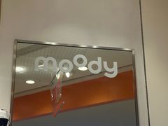 -moody彩瞳(环宇城店)