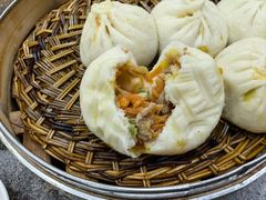 牛肉胡萝卜包子-胡家包子·清真(大众巷店)