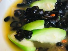 -港丽餐厅(高德置地店)