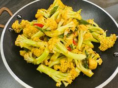 -东北范·金牌肘子·杀猪菜(美乐城店)