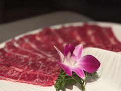 -左庭右院鲜牛肉火锅黑金店(陆家嘴中心店)
