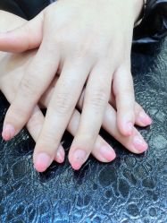 -薇奈尔美甲美睫·科技美肤