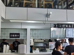 -门庭若市豆浆油条(恒生广场店)