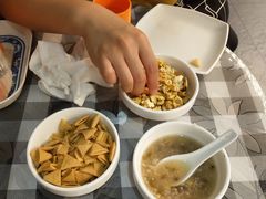 -海底捞火锅(公益西桥店)