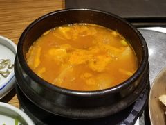 猪肉定食-王妃家(明洞中央店)