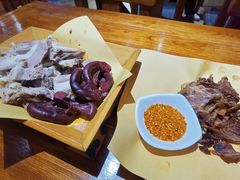 牧人手把肉-蒙艾里民族传统菜蒙餐