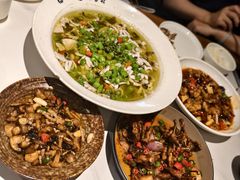 -三猫黑鱼花(南大店)