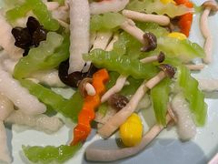 -前海沿·青岛菜(大拇指广场石老人店)