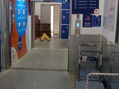 -StorHub趣存自助仓·迷你仓(金桥店)