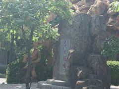 -官马溶洞