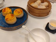 酥皮叉烧包-白天鹅宾馆-宏图府餐厅