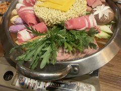 -恩你小木屋·韩式料理(假日广场店)