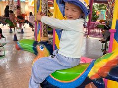 -七彩云南欢乐世界