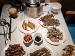 -领鲜活海鲜榴莲自助火锅(东门店)