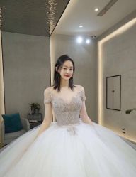-NaNa婚纱礼服馆