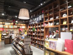 -百新书局(尚悦湾店)