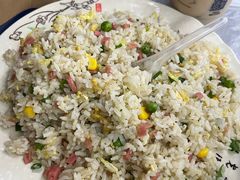 炒花饭-小民大排档(光谷店)