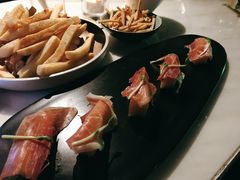 -STARRY CAFE & LOUNGE BAR(高新店)