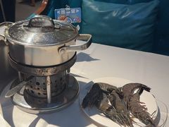 -领鲜活海鲜榴莲自助火锅(东门店)