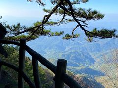-罗田薄刀峰风景区