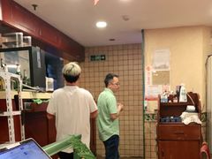 -玛格萝妮比萨屋(陆家浜路店)