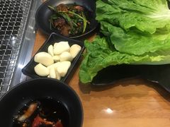 -肉甲韩国木炭烤肉(新壹街1店)