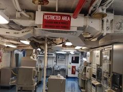 -中途岛号航空母舰博物馆